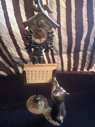 Vintage mini metal and wooden calendar holder  with interchangeable months