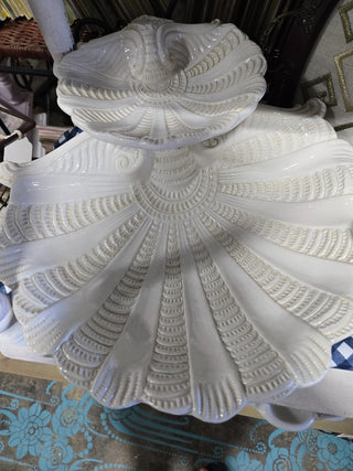 Lenox Butlers Pantry Two Tiered Shell KC - RSV.kk. .