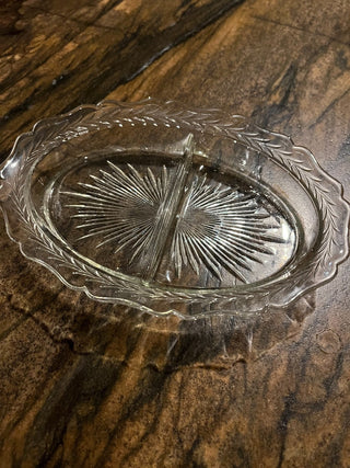 VTG 1935 Jeannette Depression Glass Divided Relish Dish. RSV