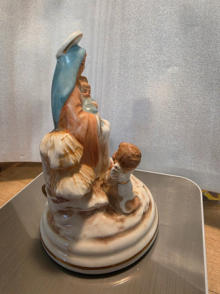 MTS Vtg Music Box Madonna & Child|127258