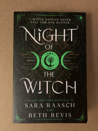 Book- Night of the Witch by Sara Raasch Beth Revis RCD|85791