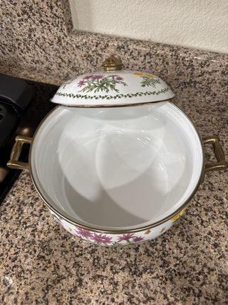 AJ - Enamel Pot Brass Accents MTS|75446