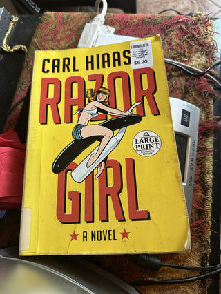Carl Hiaasen "Razor Girl"  In large print #62 VV MTS|75506