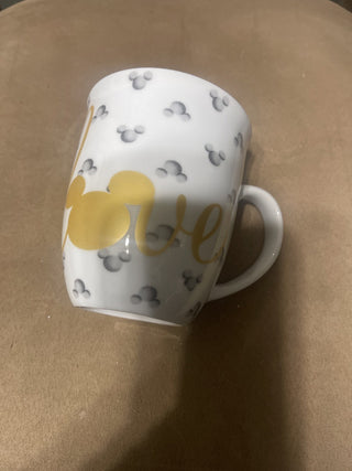 Mickey Love cup rsv