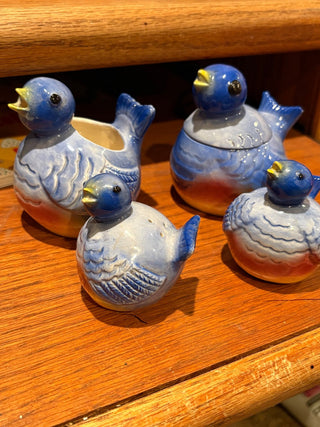 Vtg. Marston Pottery Bluebird Salt& Pepper set, sugar bowl w/lid, & creamer (5 pieces