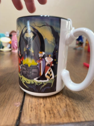 Vintage 1996 Walt Disney World Villains Ceramic Coffee Mug Cup 16 oz HTF RARE