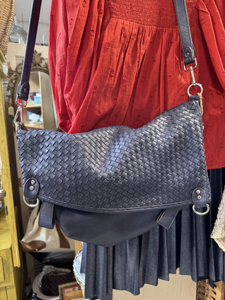 Chinese Lndry Fold-Over XBody Nvy Bag MTS|76729
