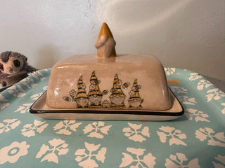 Butter Dish Knomes Bees Ceramic BTS|118534