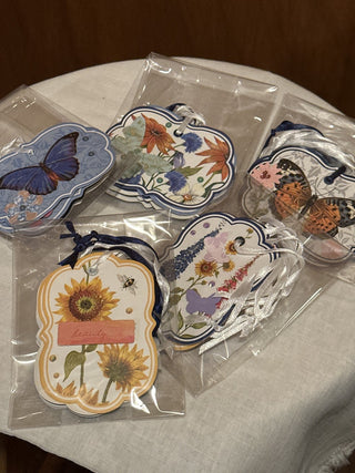 Floral & Butterfly Gift tags, set of 6  #SM.