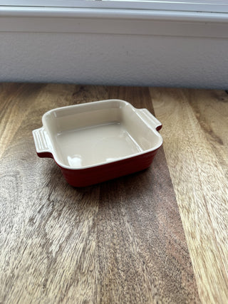 Le Creuset Petite Stoneware Baking Dish MTS|95206