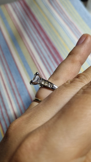 Costume ring with huge CZ Sz7|68323