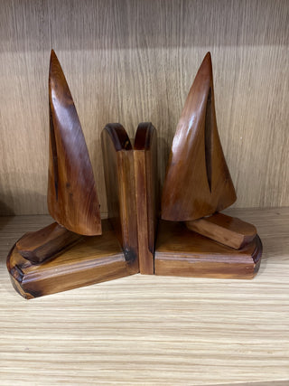 Bookends: mid-century wood sailboat SET MTS Booth67|69013