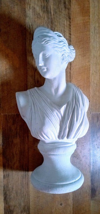 MW Concrete Goddess Statue MTS|108001