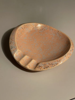 Shawnee Pottery 6.5" MCM Ashtray #219, Peach--SP MTS