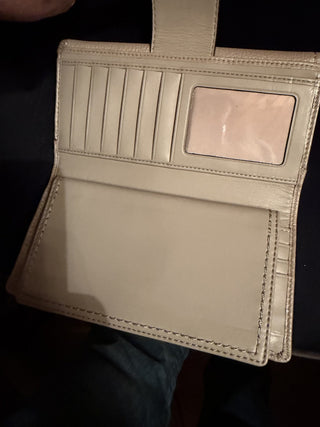 Coach light beige leather wallet #62 VV MTS