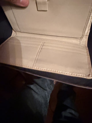 Coach light beige leather wallet #62 VV MTS