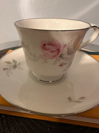 Vintage Teacup/Saucer Crown Pink Rose MTS