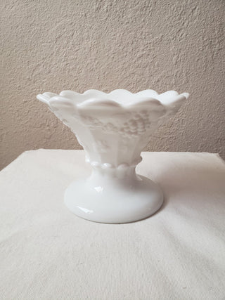 Westmoreland Milk Glass Grape Epergne Stand Vtg -RCD