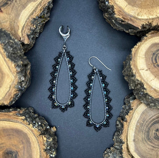 Beaded black teardrop black/iridescent earrings rsv|48686