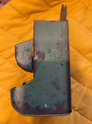 JP vintage green tin wall-mounted match holder