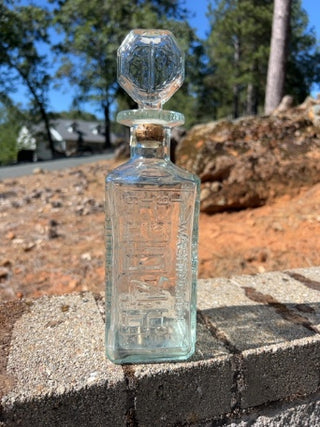 JP 1975 Walker Deluxe Bourbon License Plate Decanter Liquor Bottle #1 EMPTY