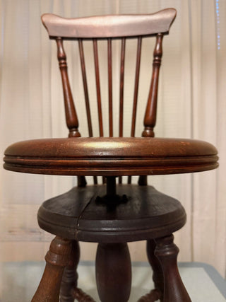 Antique 1900's Adjustable claw foot piano chair/stool RSV