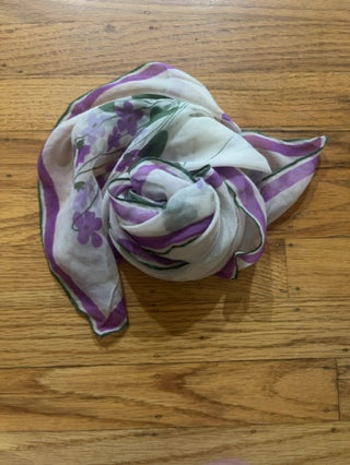vtg vera silk scarf