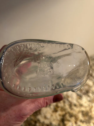 Clear Glass Horse Decanter    MTS