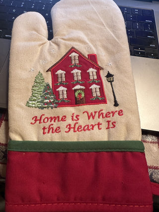 Embroidered Oven Mitt " Home is where the heart is" #63 VV MTS|133426