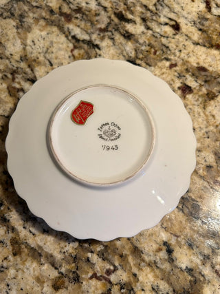 Holly Berry Candlestick Holder    MTS|125074