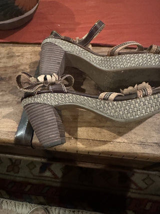 Spring Step Women's Brown and Yellow Sandals 62 VV MTS|96093