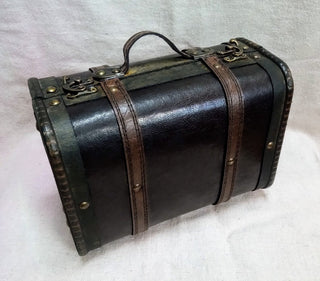 MW Dark Brown Retro Wooden Suitcase MTS