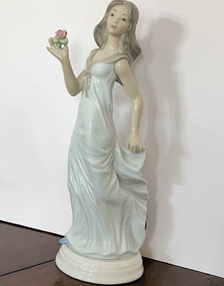 Vintage Tengra Porcelain Figurine, Lady holding a rose #63 VV MTS