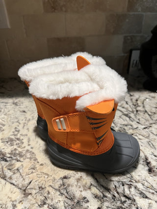New Kid’s Cat & Jack Snowboots Toddler Size 7 RCD|116424