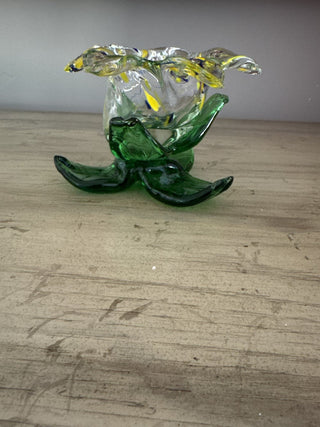 AJ - Blown Glass Flower MTS