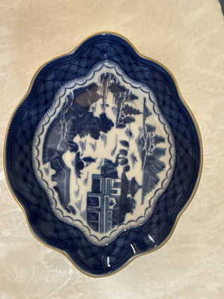 Mottahedeh Blue Canton dish, signed  on bottom MTS