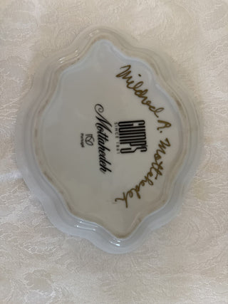 Mottahedeh Blue Canton dish, signed  on bottom MTS