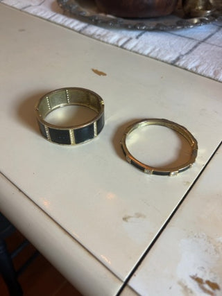 pair of vintage gold-tone hinged clamper cuff bracelets
