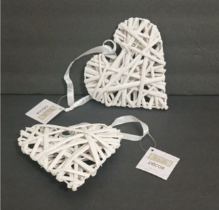 Birch & Vine White Heart Wall Art Hanger