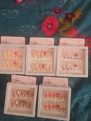 Finger Nail Nail Art