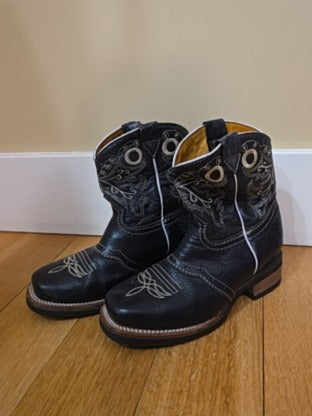 RF Kids Sz 2.5 Leather Potrillo Cowboy Boots