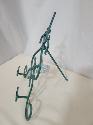13-1/2" Tall Green Metal Plate Holder RCD