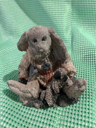 Boyds Bears #2011 Daphne Hare & Maisey Ewe Figurine RSV