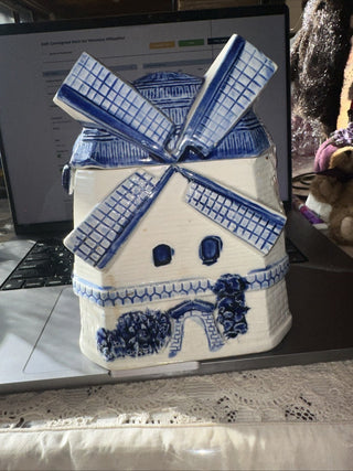 Vintage Blue and White Windmill Cookie Cracker Biscuit Jar Canistar Japan #62 VV MTS