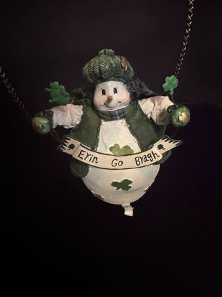 St. Patrick Irish Snowman, Erin Go Gragh Shamrock, Ireland #62 VV MTS