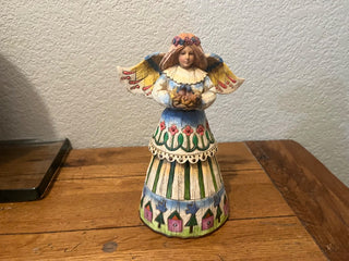 Heartwood Creek Angel  2002|129444