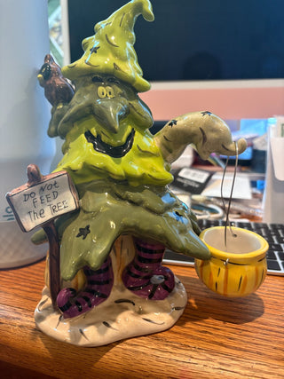 "Spook E. Tree" ceramic figure by blue sky clayworks  9" RCD|109369