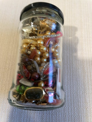 Jewelry jar