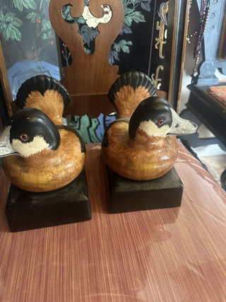 Vintage Italian Mottahedeh 6 1/4 Ceramic Duck Decoy bookends hand painted #47 VV MTS