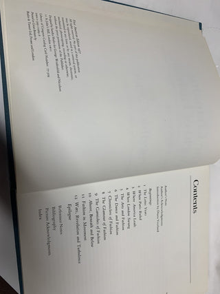 The Changing World of Fashion Book RSV